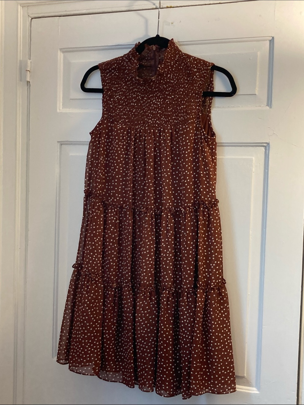 Taylor Brown Sleeveless Polka Dot Tiered Mini Dress, size 4